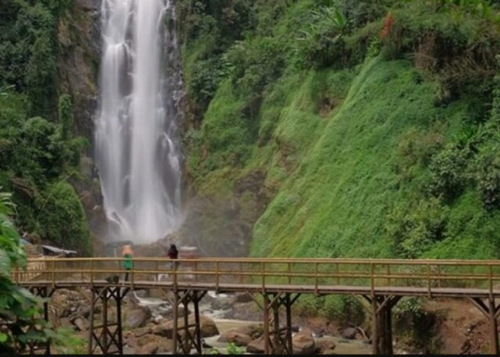 Liburan Akhir Tahun? Air Terjun Berdengung Cocok untuk Tenangkan Jiwa yang lelah, Cek disini Keindahannya 