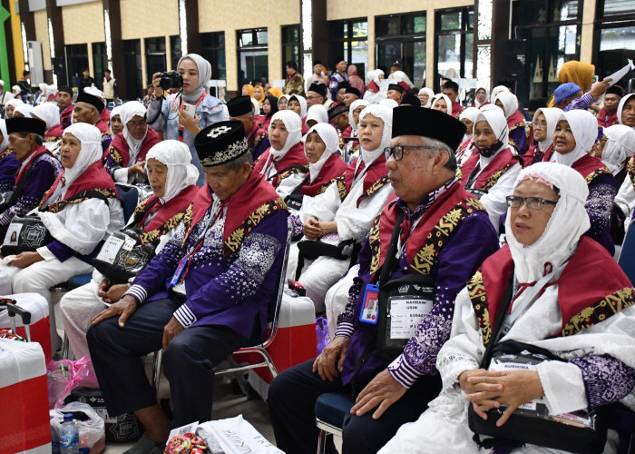 Jemaah Haji Kloter 9 Embarkasi Palembang Tiba di Asrama Haji Sumsel, Kloter 3 Bergerak Ke Mekkah
