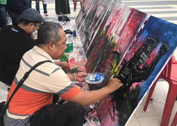 Memeriahkan Peringatan Pertempuran 5 Hari 5 Malam, Seniman Palembang Melukis Bersama