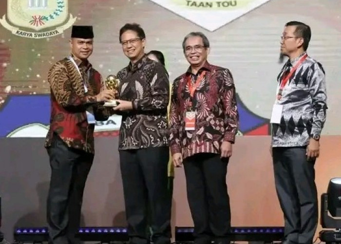 Pemkot Prabumulih Raih Penghargaan UHC Award dari Wakil Presiden RI
