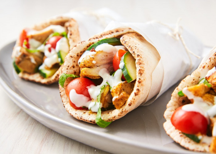 Shawarma Hidangan Khas dari Daerah Timur Tengah Kudapan Takjil Buka Puasa Menyambut Ramadan 2023