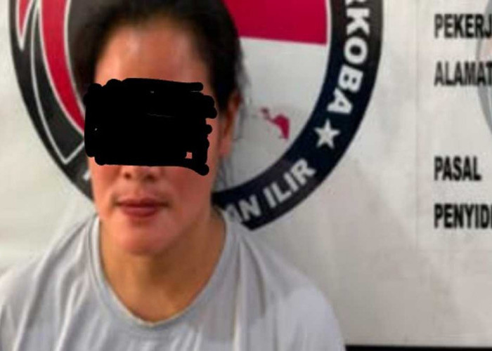 Bikin Geleng Kepala! Asyik Bisnis Barang Haram, IRT di Pemulutan Ogan Ilir Tak Berkutik Digerebek Polisi