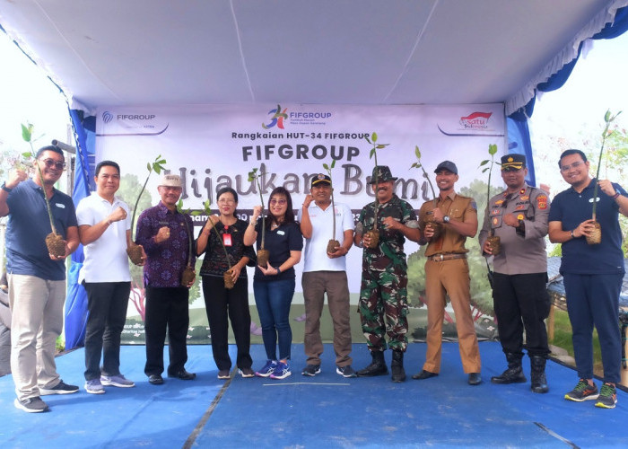 FIFGROUP Tanam Bibit Mangrove, Dukung Program Keberlanjutan di Bali