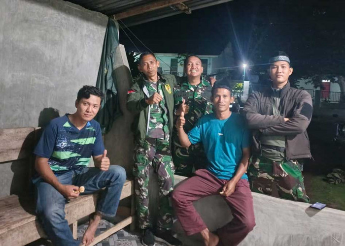 Kemanunggalan TNI di Pagaralam: Babinsa Koramil 405-13 Turun Tangan Aktifkan Lagi Siskamling Warga