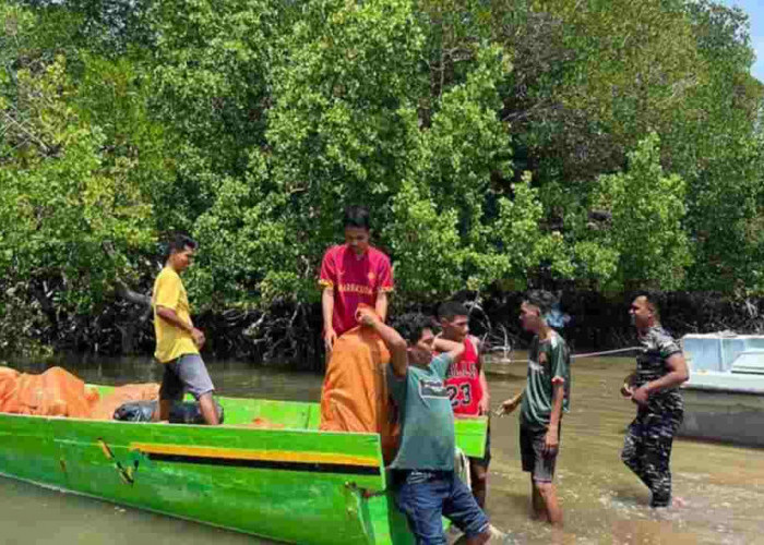 Gagalkan ‘Illegal Smugling’ dari Timor Leste, Prajurit TNI AL Lakukan Ini