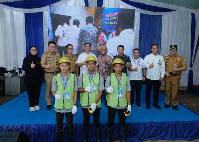 Latih 1.600 Pekerja Konstruksi, Semen Baturaja Gelar Sertifikasi Bersama Dinas PUPR Kota Palembang