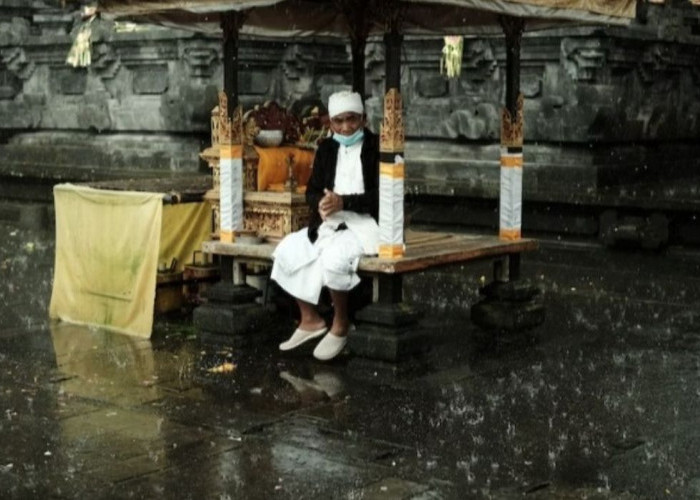 Bali dan Nusa Tenggara Hujan Ringan, Berikut Ini Prakiraan Cuaca BMKG Senin 25 Desember 2023