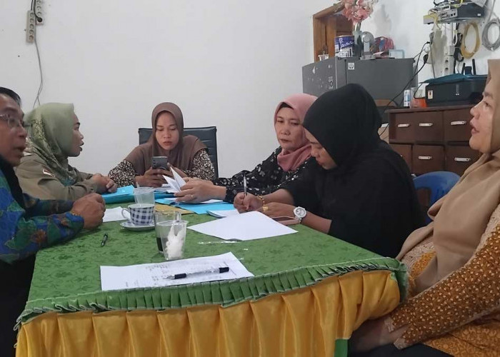 Fokus Kelengkapan Administrasi Tanpa Proyek Fisik, Begini Hasil Monev Dana Desa Tahap 1 di Lubuk Tungkang Laha