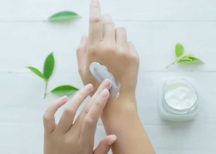 Harga Affordable! Ini 6 Rekomendasi Hand Cream yang Bagus, Jadikan Tanganmu Lebih Halus dan Lembut