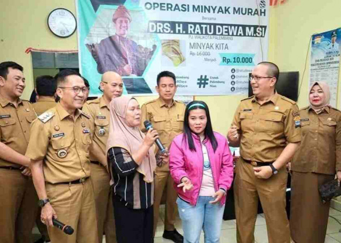 Langkah Strategis Pj Walikota Palembang Ratu Dewa Kendalikan Inflasi Lewat Operasi Pasar Minyak Goreng