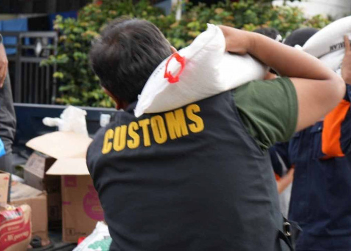 25 Hari Terputus Akses Darat, Relawan Bea Cukai Berhasil Tembus  Bener Meriah dan Takengon