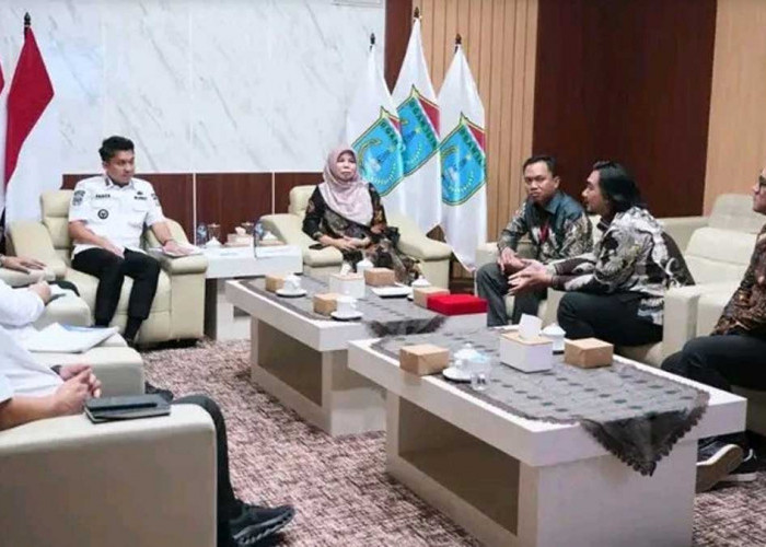 Kuatkan Kolaborasi Lintas Sektor, Bupati Panca Wijaya Akbar Terima Audiensi Program MBG hingga PT Telkom