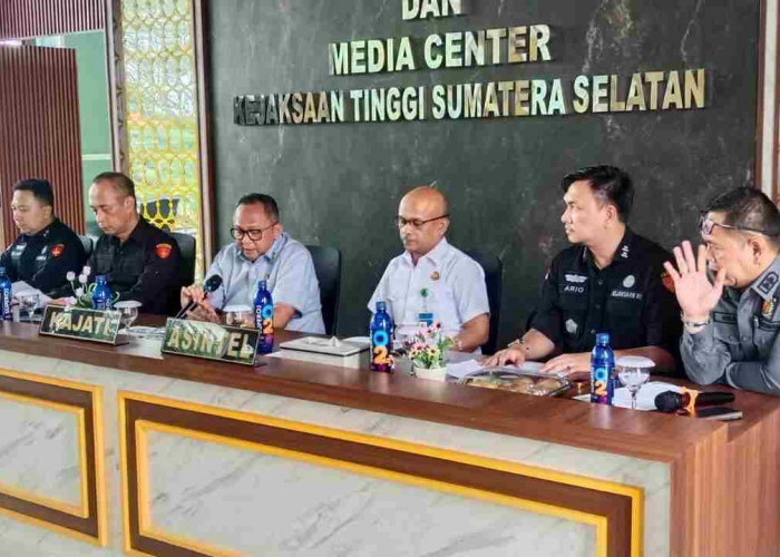 Tak Ada Ampun! Kejati Sumsel Pastikan Semua Kasus Korupsi Jalan Terus hingga Pengadilan
