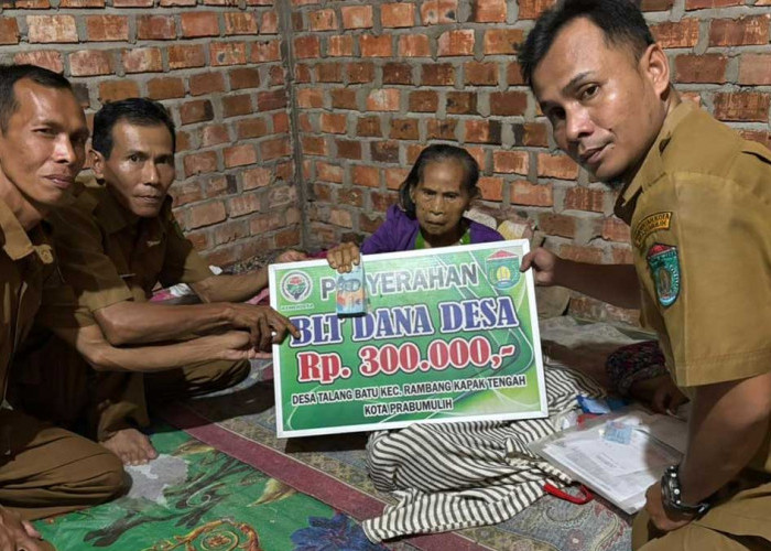 Cair Sekaligus 3 Bulan! Pemdes Talang Batu Salurkan BLT-DD Rp900 Ribu ke Warga Kurang Mampu
