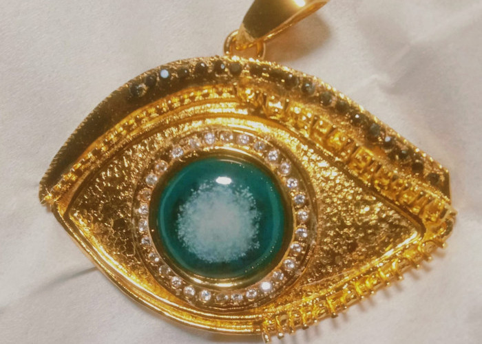 Mengenal Keistimewaan Batu Akik Bacan: Pernah Jadi Perhiasaan Mahkota Sultan dan Bahan Tukar Sembako