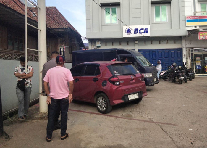 BPK Gasak Uang Nasabah BCA Sekayu Rp520 Juta Didalam Mobil, Ini Penuturan Korban? 