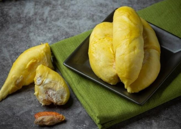 Jangan Salah Pilih! Ini 5 Tips Memilih Durian yang Matang dan Manis Poll
