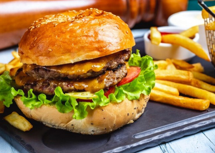 4 Kedai Burger Terenak di Jakarta yang Wajib Dikunjungi, Porsinya Besar dan Murah, Catat Alamatnya