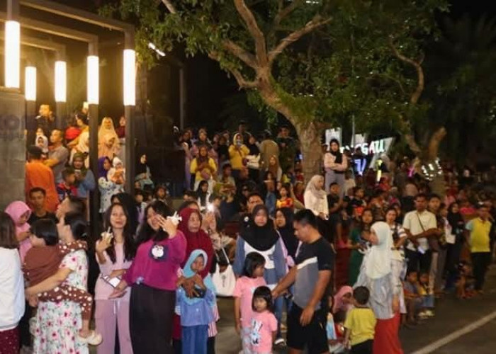 Wali Kota Lubuk Linggau Lepas Takbiran Idul Adha 1446 H di Alun-alun Merdeka