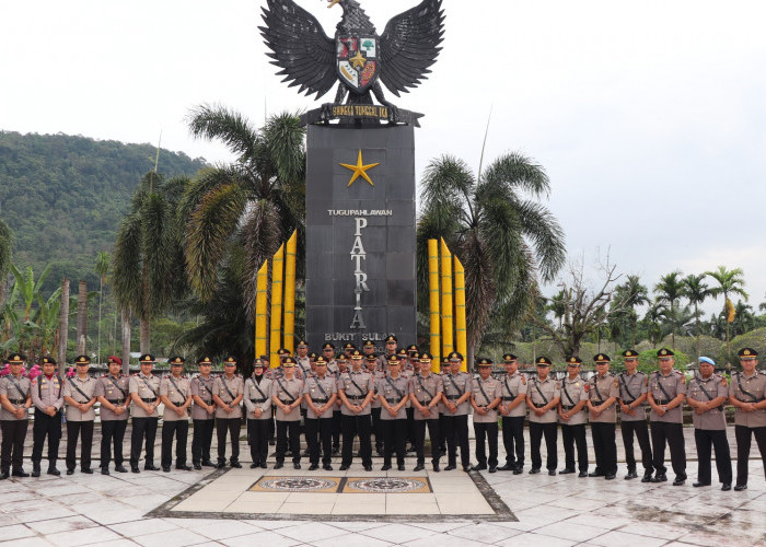 Polres Musi Rawas Gelar Upacara Ziarah Makam Pahlawan di Hari Bhayangkara ke-79