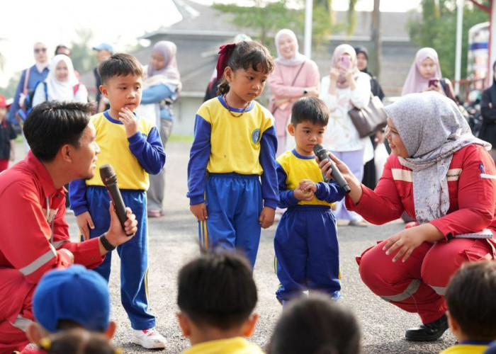 Keseruan Fire Fun Learning Bersama Fire Brigade Kilang Plaju, Tanamkan Kesadaran Keselamatan Sedari Dini