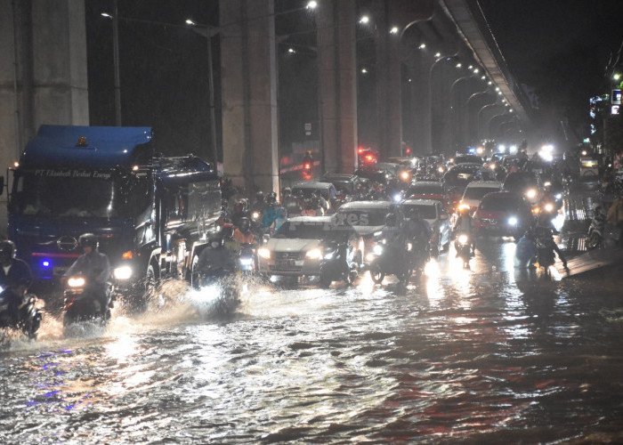  Mobil Anda Terkena Banjir, Hal-hal Ini Harus Diperhatikan Jika Tak Ingin Menyesal