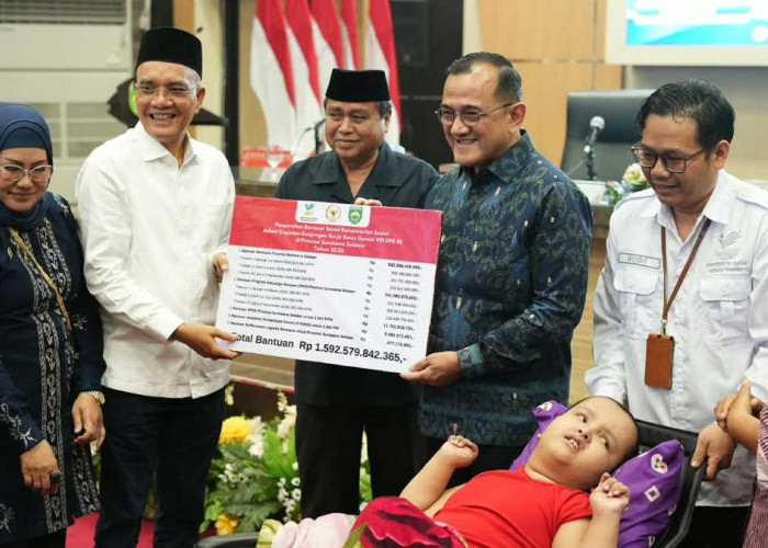 Sambut Reses Komisi VIII DPR RI, Sekda Edward Candra Paparkan Isu Kemiskinan Hingga Penanganan Karhutla Sumsel