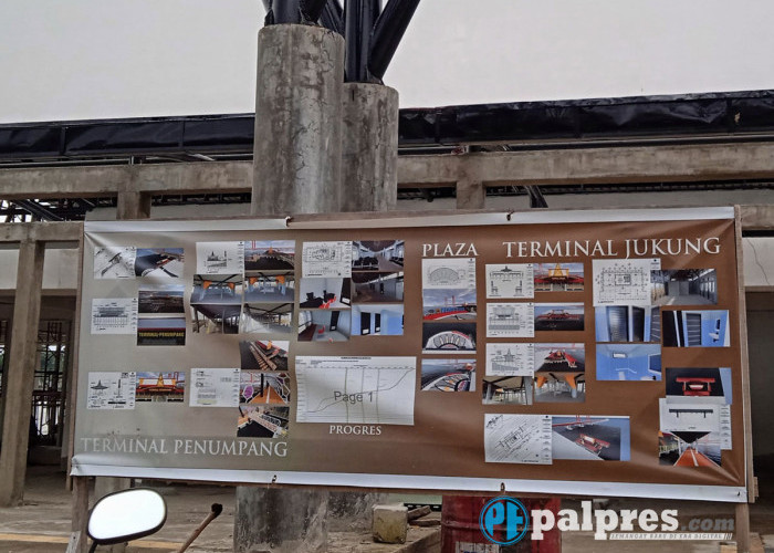 Gambar dan denah progres pembangunan Plaza Terminal Jukung yang berada di tepian Sungai Musi Kawasan 7 ulu, Kota Palembang, Rabu, (18 Januari 2023). 
Foto : Alhadi Farid/Palpres.Com
