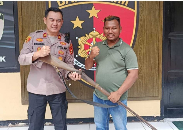 Bebas dari Sanksi Hukum, Ini Alasan Warga Sukamulya Kompak Serahkan Senjata Rakitan ke Polisi