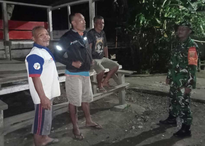 Wujudkan Kemanunggalan, Babinsa Koramil Tanjung Sakti Pimpin Mitigasi Kolaborasi di Satkamling