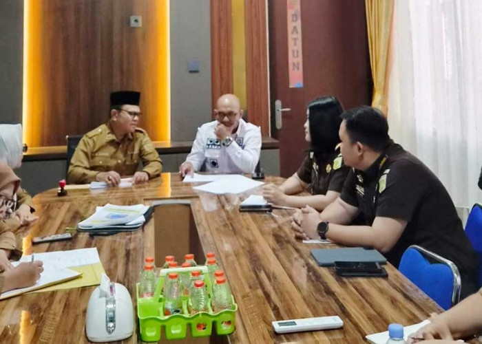 Waduh, Jajaran Pemdes Pelajaran Datangi Kejari Lahat: Ada Apa di Balik Kunjungan Kades Idil Adha ke Kejaksaan?