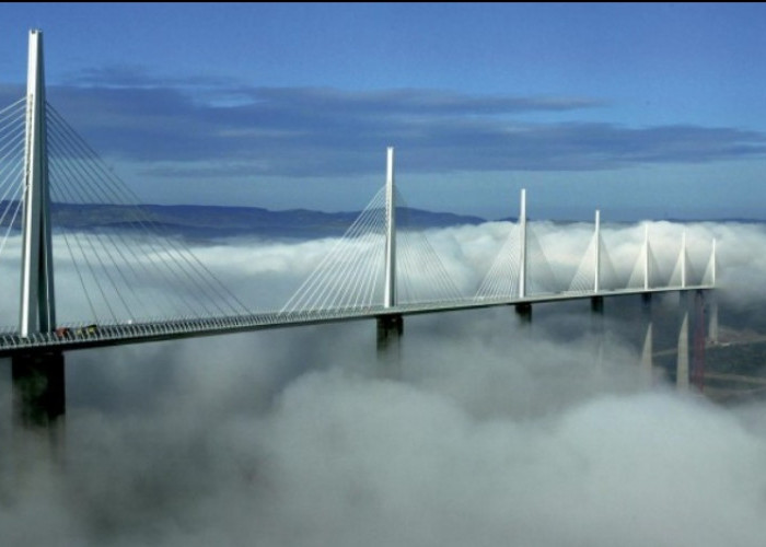 Luar Biasa! Jembatan Anti Gempa Pertama di Indonesia, Panjangnya Kalahkan Suramadu?