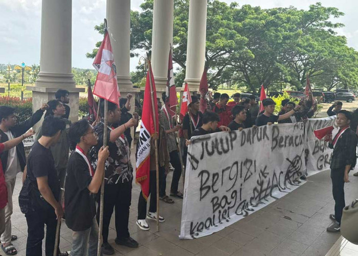Aksi Damai GMNI di Kantor Bupati Ogan Ilir: Tuntut Transparansi Program MBG, Polri Pastikan Kondusif