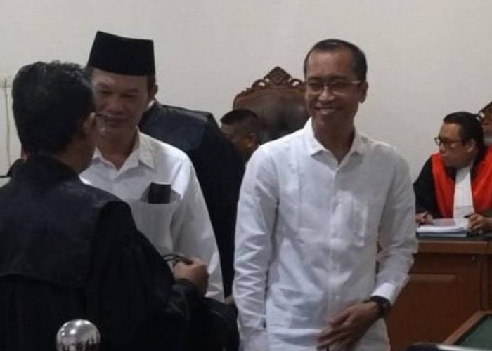 Sidang Eks Wako Palembang Ditunda, Jaksa Belum Siap Tuntutan