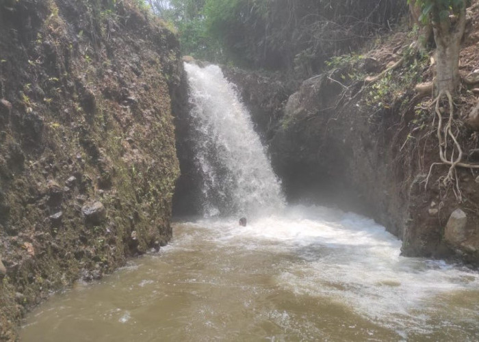 Air Terjun Ini Baru Saja Ditemukan Lho, hanya 10 Menit dari Desa Sawah Kabupaten Empat Lawang