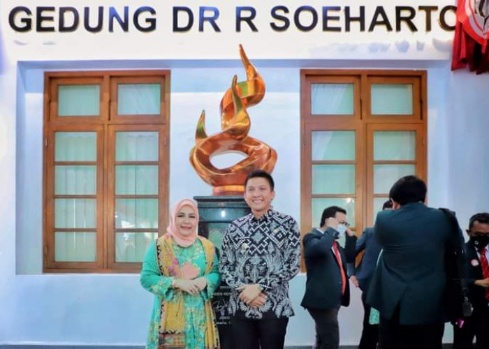 Bupati Panca Hadiri Peresmian Gedung IDI Menjadi Gedung Dr. R. Soeharto