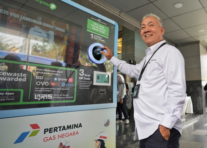 PGN Kenalkan Reverse Vending Machine, Masukkan Botol Plastik Bisa Ditukar E-wallet hingga Voucher