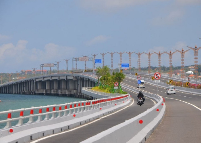 Panjangnya 96 Kilometer, Jalan Tol Kedua di Bali Ini Punya Jalur Sepeda Motor