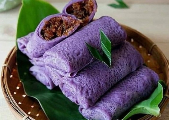 Jajanan Tradisional Dadar Gulung Taro Isi Unti Kelapa Dijamin Ketagihan
