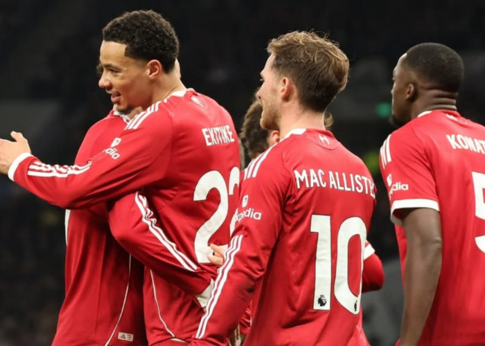 Tottenham 1-2 Liverpool: Sembilan Pemain Tuan Rumah Gagal Meraih Kemenangan Kandang