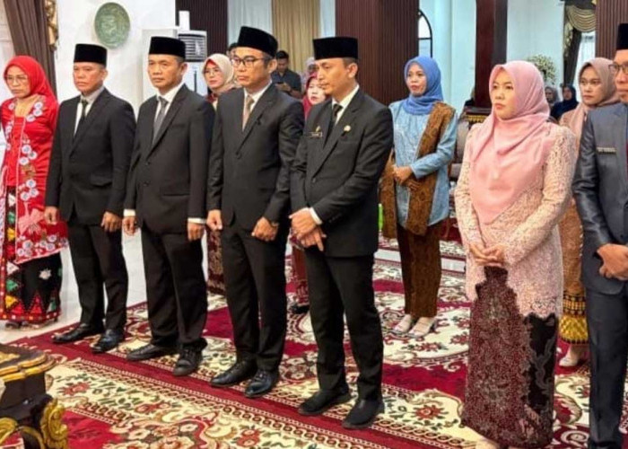 Bupati OKU Teddy Meilwansyah Rombak 9 Kepala Dinas, Zulkarnain Gunawan Resmi Jabat Kadispora