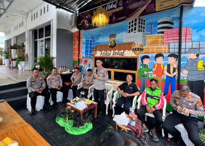 Bisa Cuci Motor dan Ngopi Gratis! Kapolres OKU Selatan Resmikan Kedai ‘DEKAT’ untuk Masyarakat