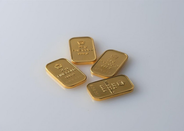 Harga Emas Antam dan UBS di Pegadaian Hari Ini Kompak Turun, Selisih Rp47.000 per Gram 