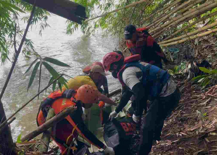 Tenggelam di Sungai Enim, Lansia Warga Muara Enim Hanyut 16 Km Ditemukan Tim SAR Gabungan