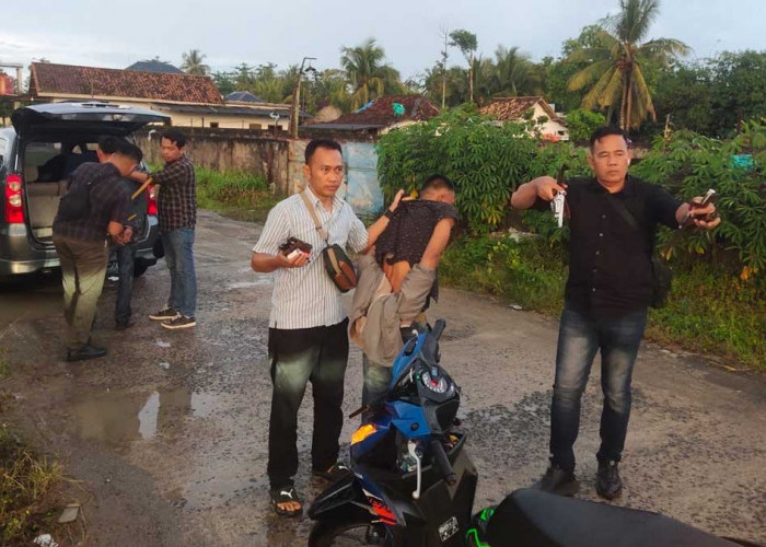 Nekat Bawa Senpi Rakitan dan Kunci T, 2 Pria di Belitang Tak Berkutik Dicegat Polisi