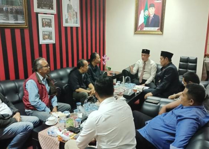   Forum Seniman Palembang Minta DPRD Perjuangkan Balai  Pertemuan Jadi Gedung Kesenian