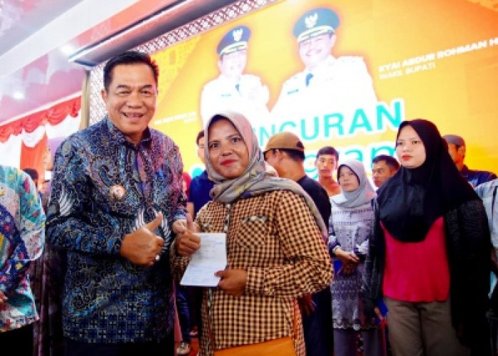 Penuhi Janji Kampanye, Bupati Muba Realisasikan Program Keluarga Maju