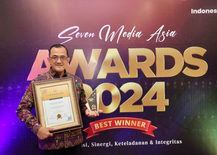 Pj Gubernur Elen Setiadi Dianugerahi Penghargaan Seven Media Award 2024, Kategori Pemimpin Inspiratif Terbaik 