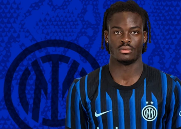 Bek Jerman Pastikan Bertahan di Inter Milan dengan Kontrak Baru
