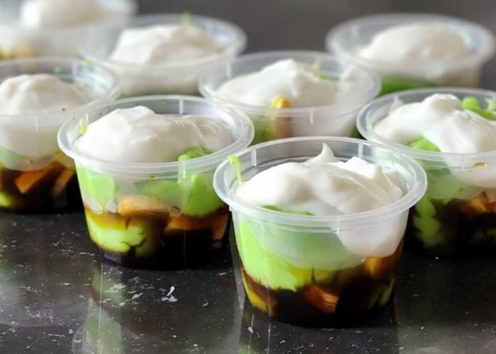 Manis Lumer Jongkong, Takjil Tradisional Favorit yang Selalu Dicari Saat Berbuka